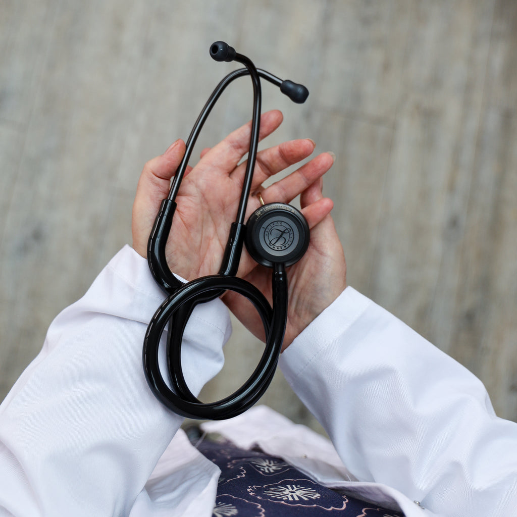 3M™ Littmann® Classic III™ Stethoscope – Black tube & Matte black chest piece 5803
